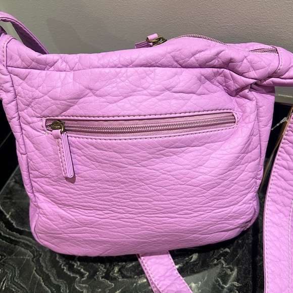 NWT Lilac Vegan Leather Crossbody Bag for Women - Picture 4 of 7